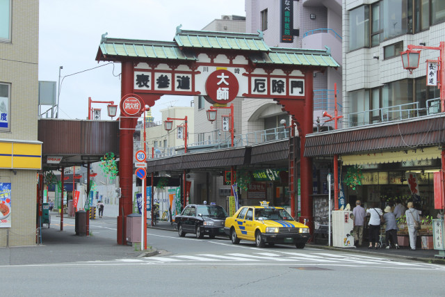 川崎大師表参道